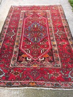 160 x 115 cm kézi csomózású plombás Perzsa szőnyeg eladó