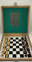 Kisméretű kompakt utazó sakk sakktábla sakk mágneses bábúkkal