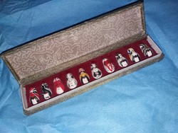 Traditional Chinese opera mask miniatures in a gift box table shelf decoration as shown in the pictures