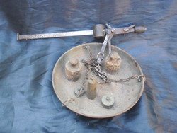Antique chain hanging scale with copper pan and weights. As per the photos, in as-found condition.