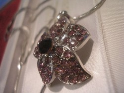 N16 amethyst stone flower pendant on a chain with a 50 cm 3 cm pendant + gemstone in the middle for sale