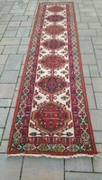 Iráni  kézi csomózású perzsa  futószőnyeg szőnyeg. 285x68. Alkudható!