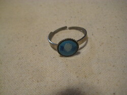 Antique ring, blue stone