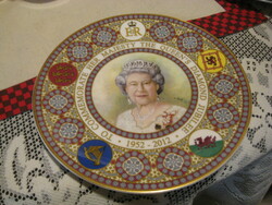 Erzsébet  királynő ,  sorszámozott dísztányér   22 cm , szép állapot