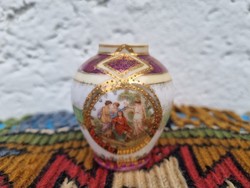 Alt Wien mini váza XIX. sz
