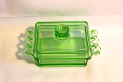 Zöld üveg vajtartó
