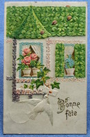 Antik dombornyomott üdvözlő litho képeslap 4levelű lóhere házikó katicák galamb levél virágok