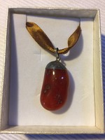 I have great discounts in all categories for 10 days! Large carnelian pendant, in box (8f)