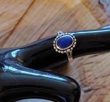 Szép ezüst gyűrű lápisz lazuli kővel