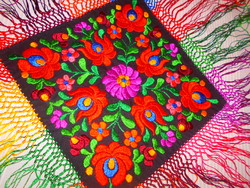Matyo tablecloth, flawless embroidered with silk