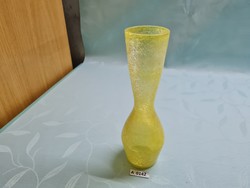 A0142  Sárga fátyolüveg váza 26 cm 5000 ft + posta előre utalással.