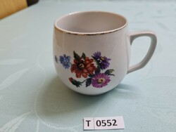 T0552 dubi Czechoslovakian potty mug