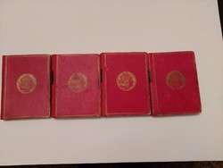 Világkönyvtár négy könyve