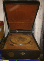Pathé box gramophone