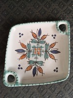 Gorka Géza habános, rombusz alakú füles kínálótál, asztalközép, fali dísz