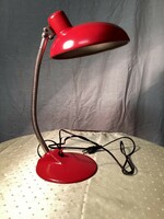 Bauhaus retro piros asztali lámpa.