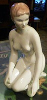 Aquincum porcelain large size female nude