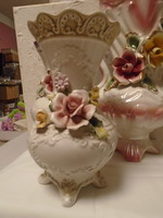 Beautiful antique beautifully crafted capodi monte vase