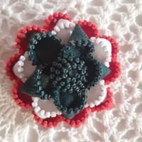 Zipper cockade flower badge, brooch