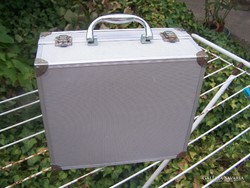 Alumínium  kisbőrönd / koffer 29x24x13 cm