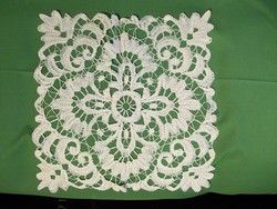 Beautiful handwork, green lace tablecloth 38 x 38 cm.