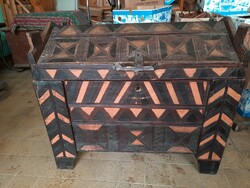 Antique twine box