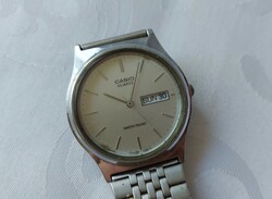 Casio vintage men's watch, quartz, waterproof