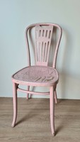 Különleges formájú thonet szék