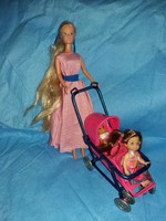Nagyon szép babázós Barbie játékszett kisbabák babakocsi és anyuka egyben a képek szerint