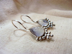 Silver earrings with apatite decoration