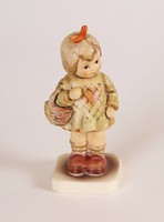 I brought you a gift - 10 cm hummel / goebel porcelain figurine