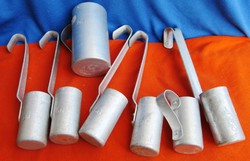 7 retro aluminum measuring cylinders, measuring milk-milk, for sale.