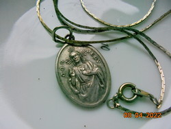 Heart of Jesus and the Virgin of Mount Carmel medal, with chain