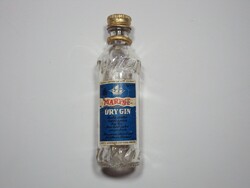 Old paper label mini glass bottle marine dry gin buliv manufacturer - 1970s