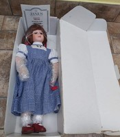 Gyönyörű porcelán fejű baba  játék Gyűjtői nosztalgia darab