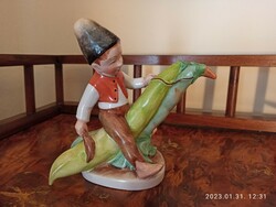 A rare, flawless Jankó ceramic figure
