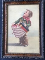 A kis tangóharmonikás fiú , Dióssy K jelzéssel .