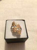 Floral silver ring