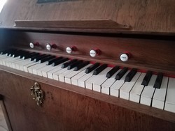 A nearly 200-year-old harmonium and pipe organ for sale, renovated!