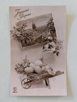 Régi húsvéti képeslap levelezőlap tájkép tojás talicska