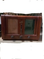 Soviet tube radio