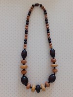 Retro wooden necklace