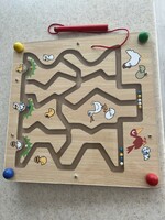 Labyrinth - skill game that develops motor skills, magnetic ball guide game