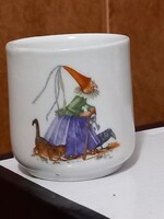 A rare mug with fairy-tale characters from Zsolna. ( Baba Yaga )