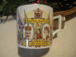 Angol királyi pár  emlék csésze , régi ,   V. György  és felesége  1910 - 1936 .