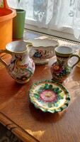 Ornaments with old folk patterns, miniature vases, jugs, bowls are ideal decorations for the living room/kitchen