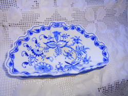 Antique Meissen pattern - porcelain shell shape 21cm x 13 cm