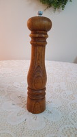 Large, wooden pepper grinder, pepper grinder 25 cm.