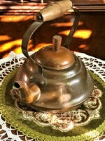 Gyönyörű, antik, vörösréz, jelzett, ma is használható kb. 1 literes teáskanna