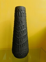 Emivady vásárló részére kizárólag - Fekete kerámia váza stilizált fenyőfával 30.5 cm